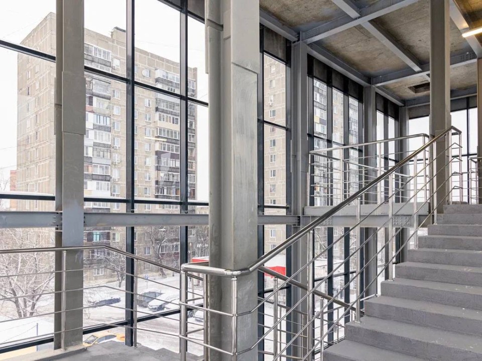 В Лобне открыли надземный пешеходный переход между улицами Кольцевая и Полевая