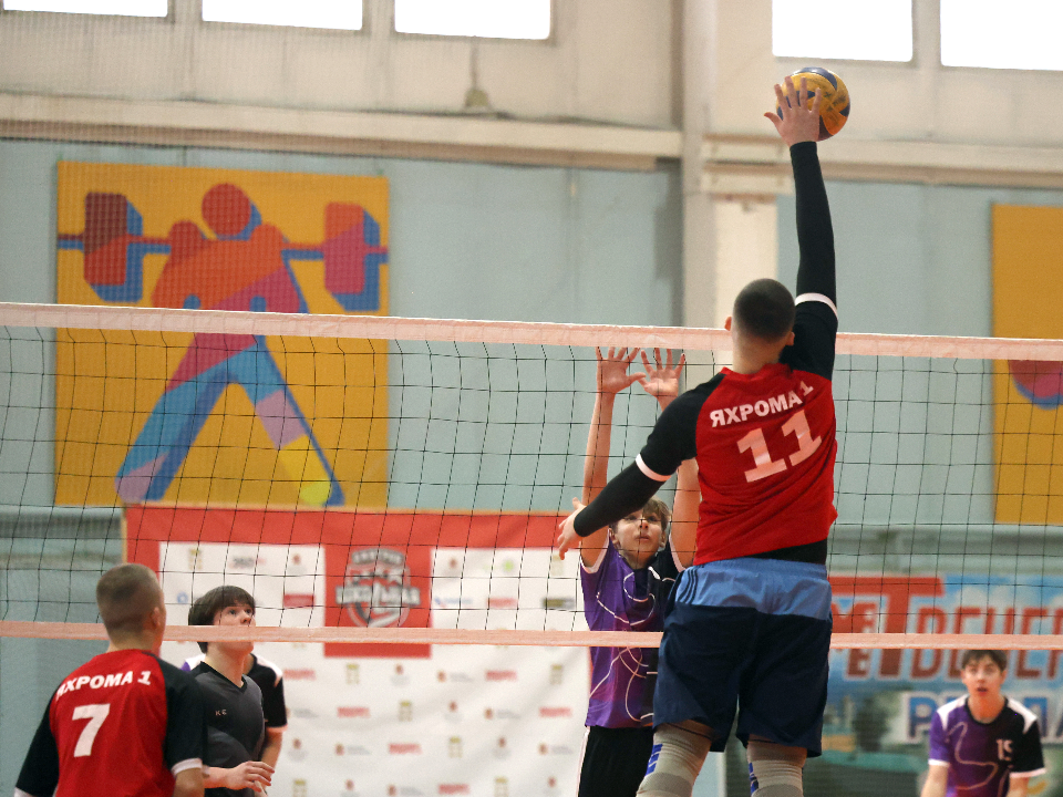 В Дмитрове продолжаются игры группового этапа Единой школьной лиги