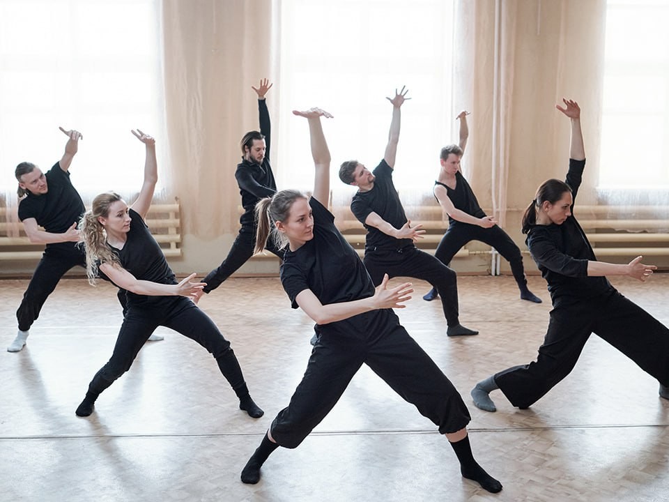 Деньги будут, если работать там: две отрасли оказались самыми прибыльными