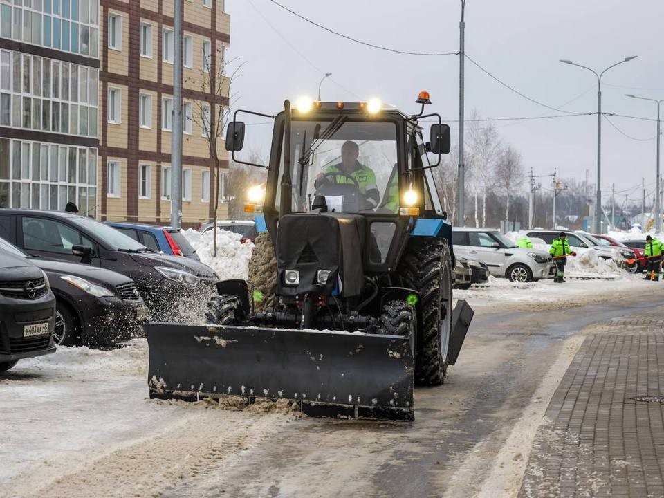 Жители Протасово трудоустроились в коммунальные службы для зимней уборки территорий