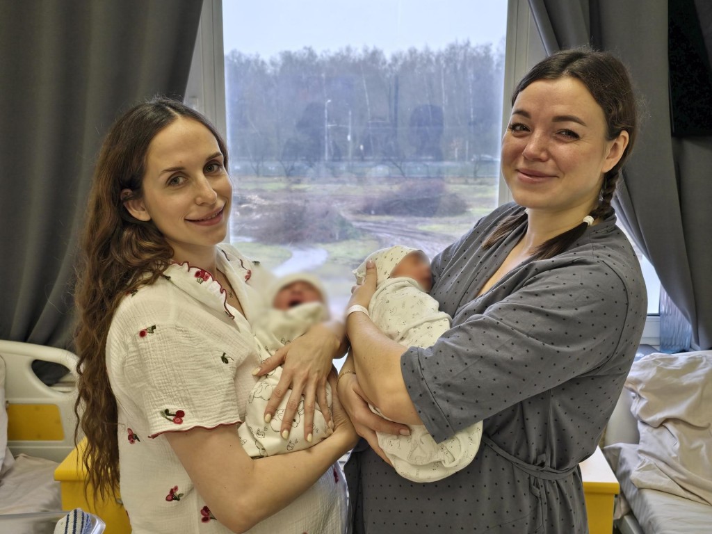 «Сладкие булочки» и маленькие Михаилы: как выглядит палата счастливых мам в Видном