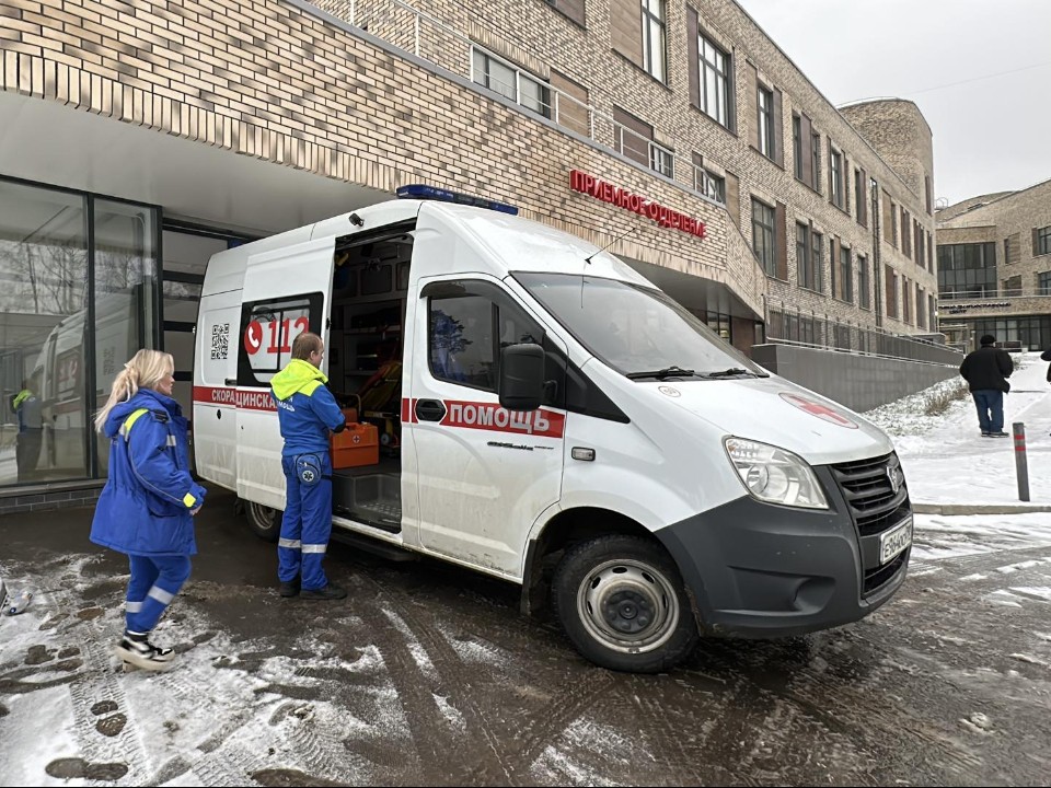 До 15 обращений в сутки: кто и как спасает пациентов в Хотькове