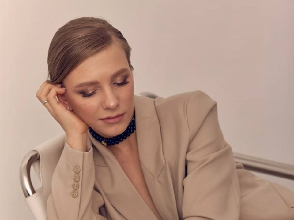 «Не стало моего ангела»: Лиза Арзамасова рассказала о смерти близкого человека