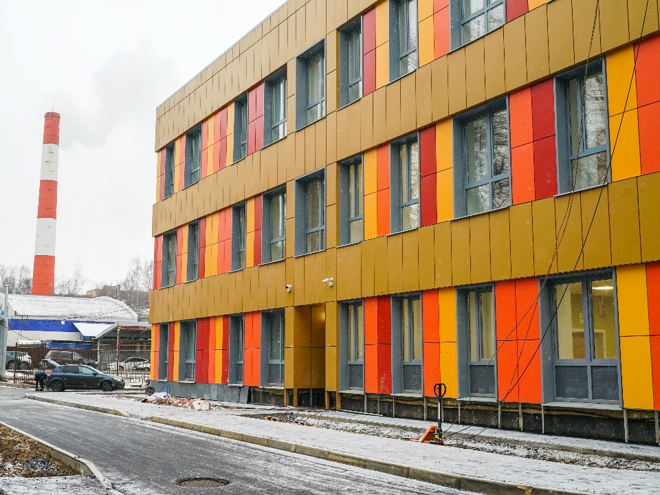 Реконструкция детского сада «Радуга» в Химках завершена более чем на 90%