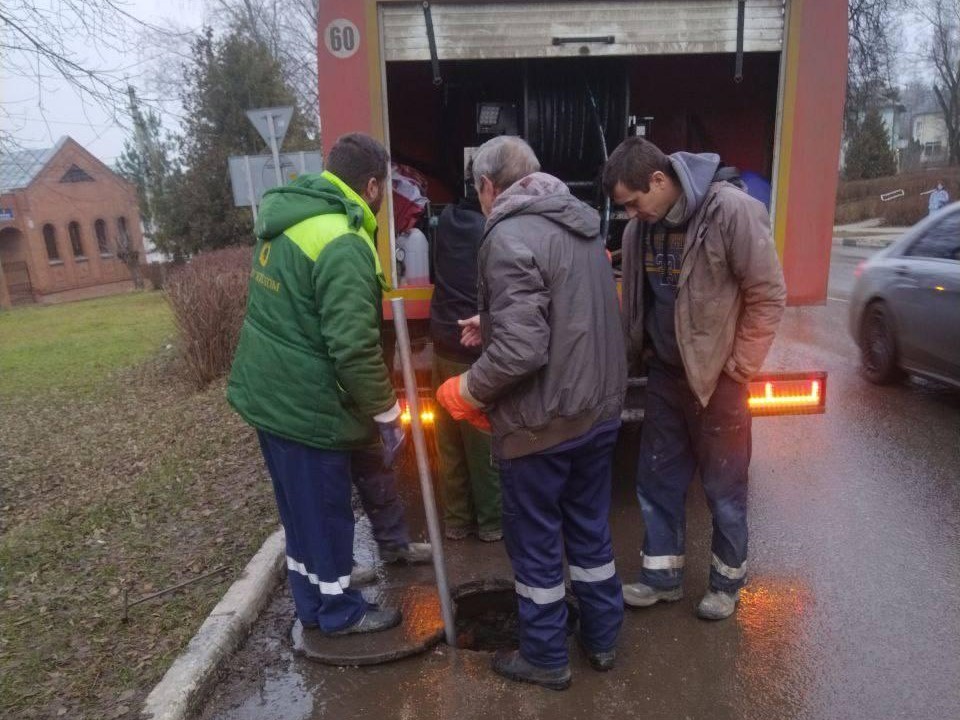 Для жителей Дмитрова, Яхромы, Деденева: куда обращаться при проблемах с водоснабжением или канализацией