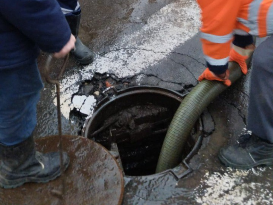 Более 40 засоров канализации устранили во Фрязине за первую половину декабря
