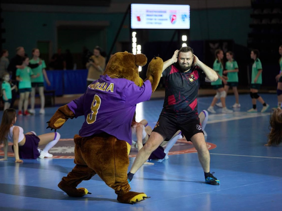 Рекордное количество команд поборется за победу в турнире по гандболу в Чехове