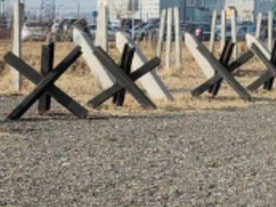 Противотанковые ежи из лобненского парка стали частью нового музея в Клину