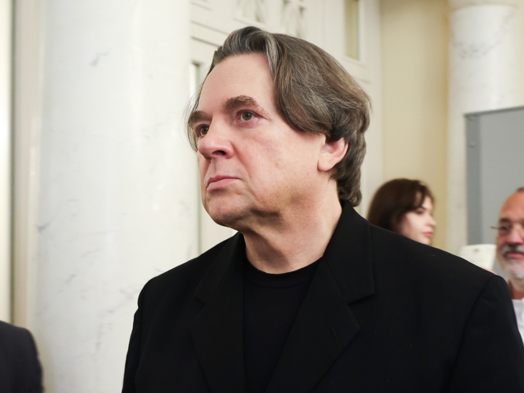 Маленькие принцессы: дочери Константина Эрнста покорили публику