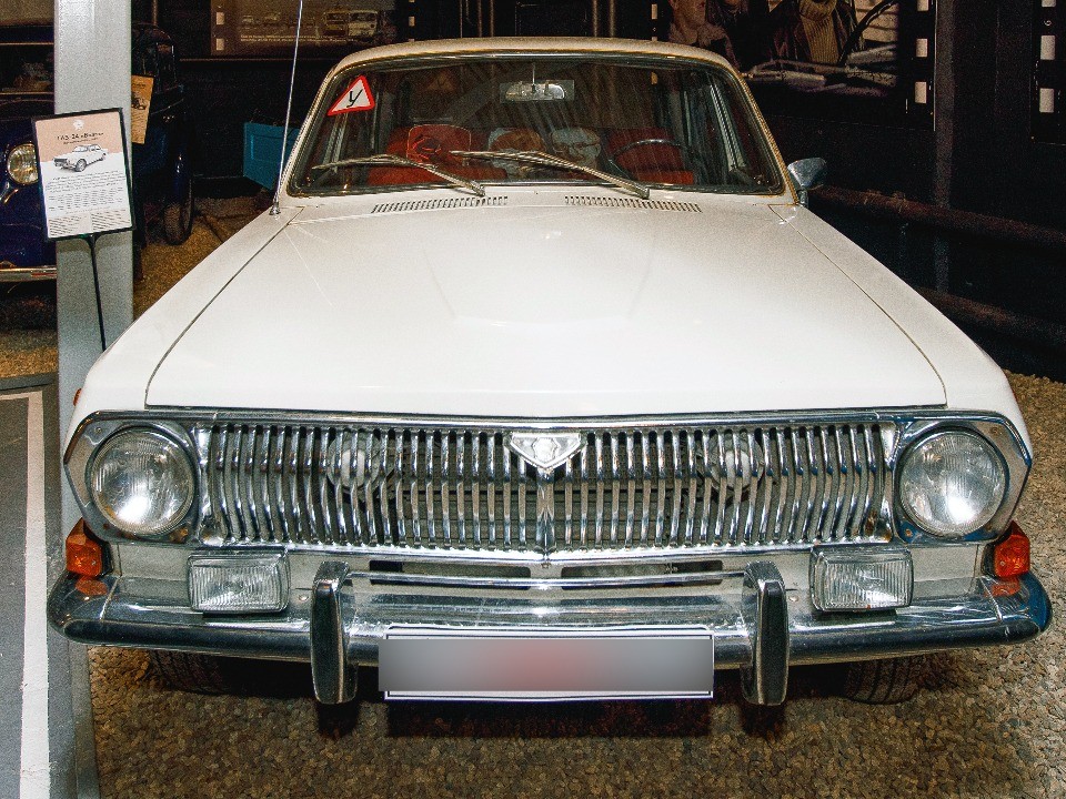 «Волга» как из музея: автомобиль 1962 года выставили на продажу в Клину