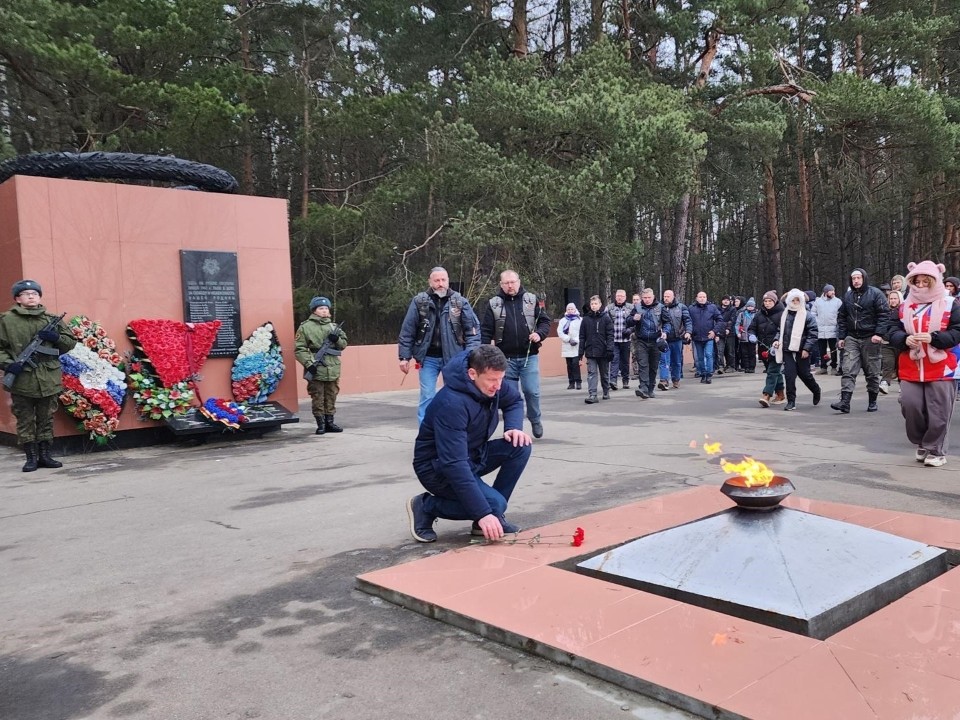 Земля и огонь из Сыктывкара преодолели 1500 км до протвинского мемориала