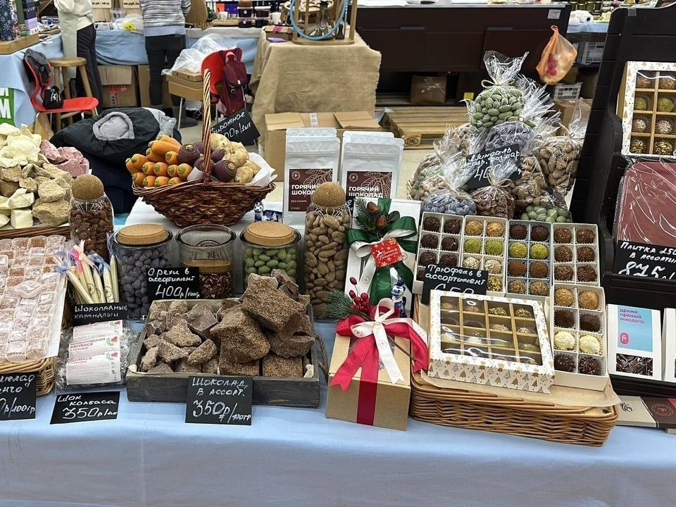 Что-то на предновогоднем: в Шаховской организуют серию праздничных ярмарок в декабре