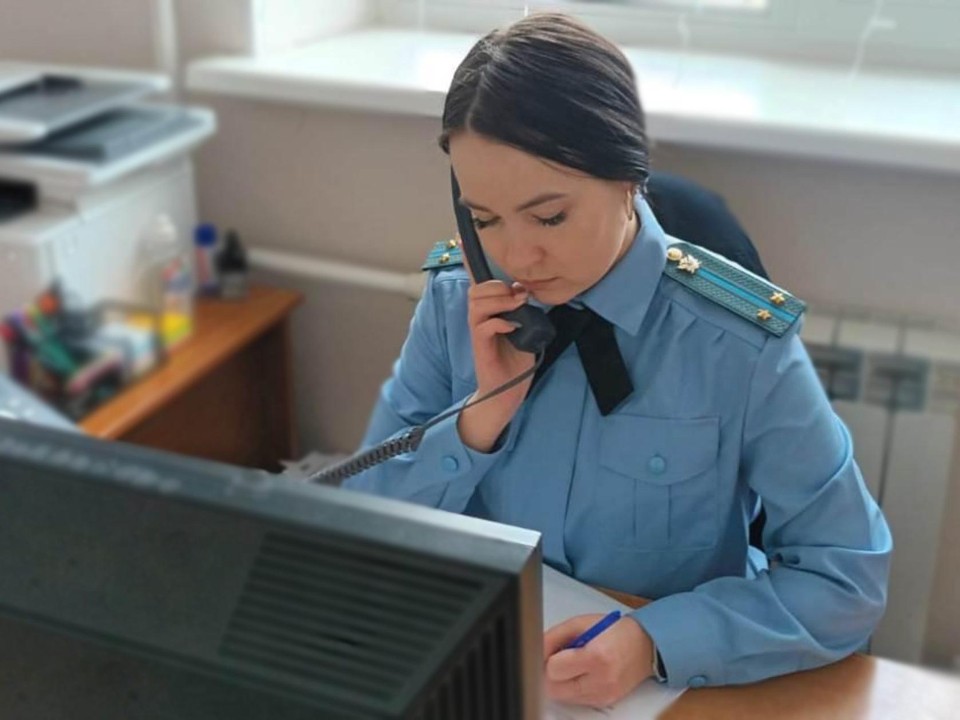 Зарплата через приставов: как жесткая схема заставила фирму вернуть работникам многомиллионный долг