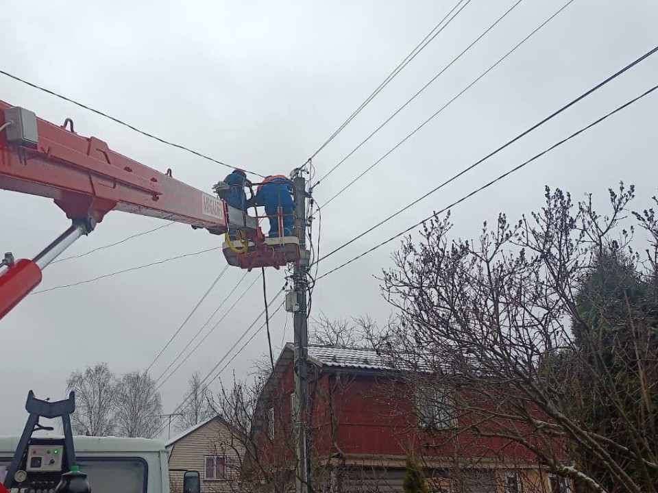 Повысить надежность электроснабжения: в Ступине модернизируют ЛЭП для садоводов