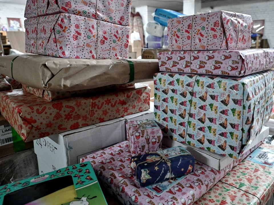 Дед Мороз с гуманитарным конвоем: как подмосковные волонтеры исполнили желания детей Донбасса