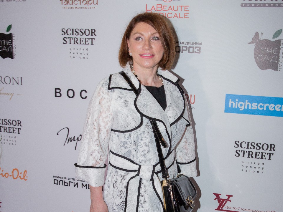 Не подшиты, стареньки: Роза Сябитова удивила рассказом об «оригинальных» новогодних подарках