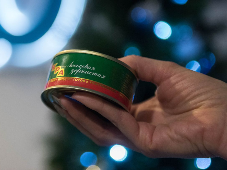 Красногорцам рассказали, как выбрать правильную и безопасную икру для новогоднего стола