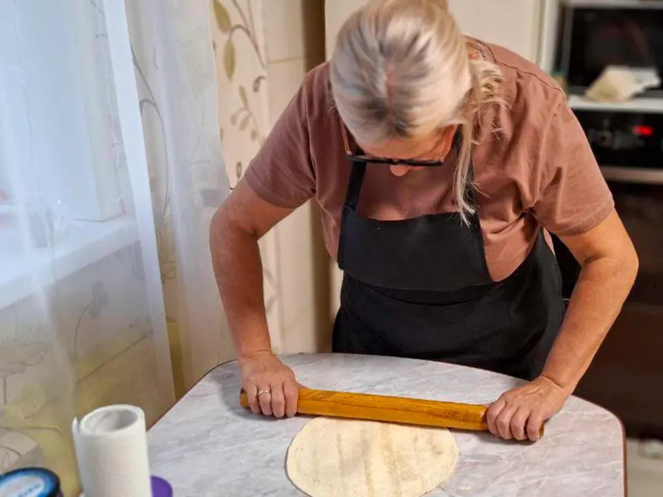 Без пожара и травм: жителям Подмосковья рассказали, как готовить новогодние блюда безопасно