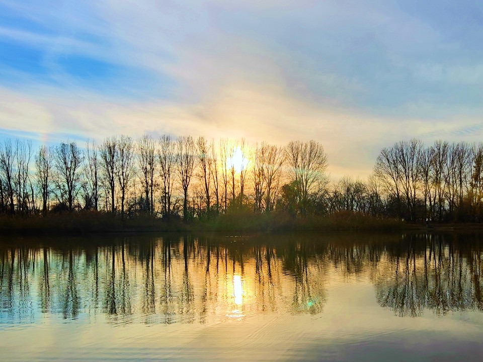 Мощнейшая «черная» вспышка на Солнце грозит Земле сильной магнитной бурей