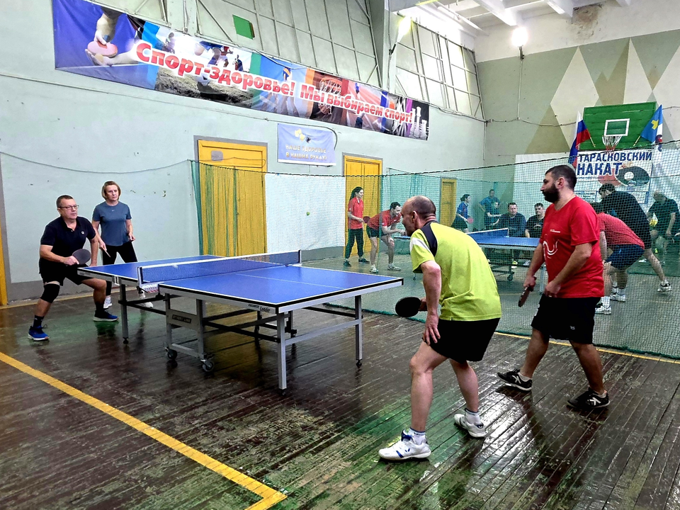 В Кашире в завершение года провели традиционный турнир по настольному теннису