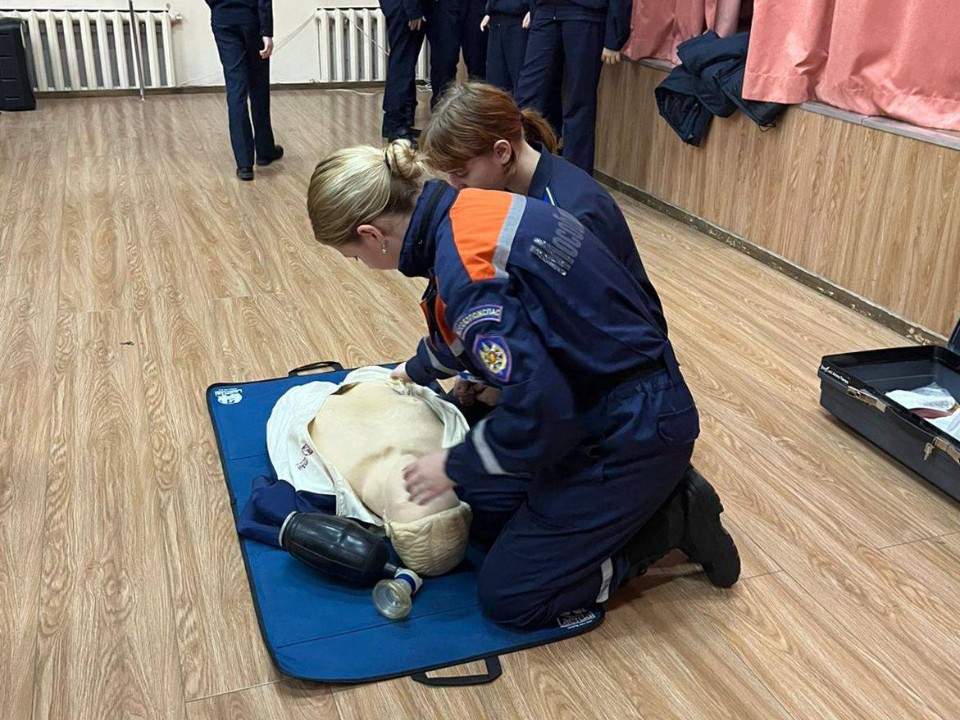 Иногда минута решает все: подмосковные спасатели рассказали, как правильно оказать экстренную помощь до приезда медиков