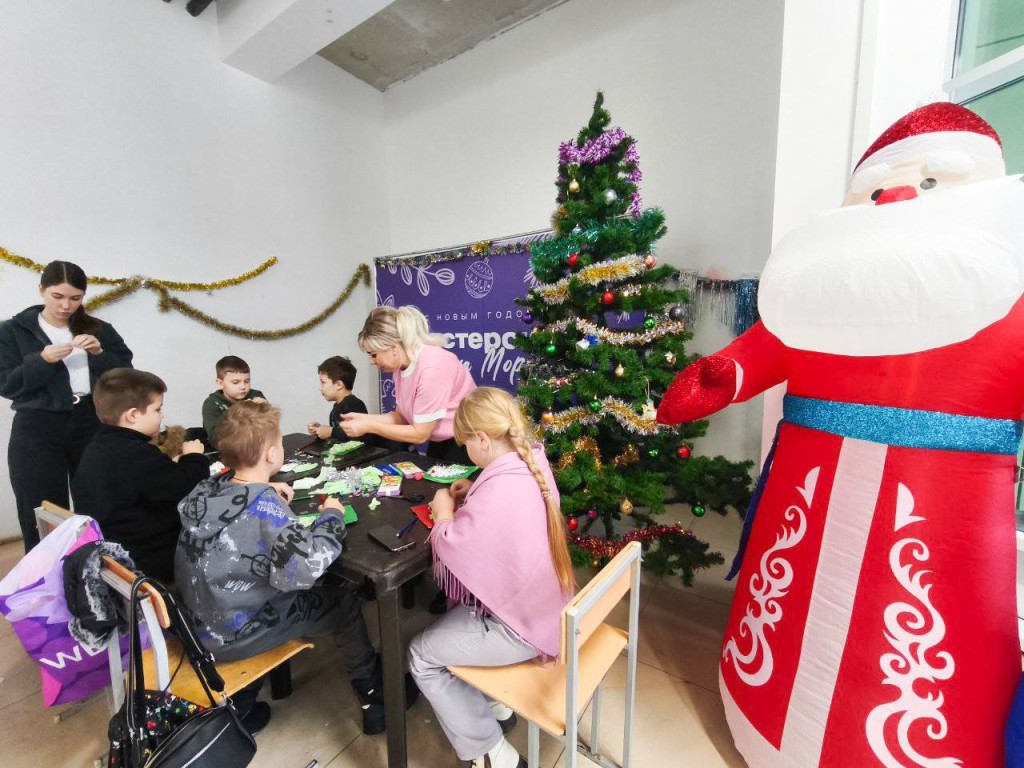 Шатуряне мастерили новогодние сувениры на предпраздничном мастер-классе