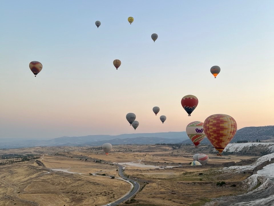 Из Подмосковья в Турцию за ₽2,4 тыс.: авиакомпании резко снизили цены на билеты