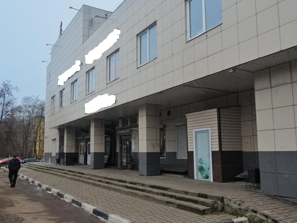 Фасады торговых центров города очистят от незаконной рекламы