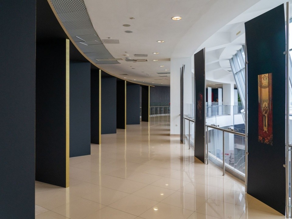 Рейс в Мезозой: станции метро оказались музеем древней жизни