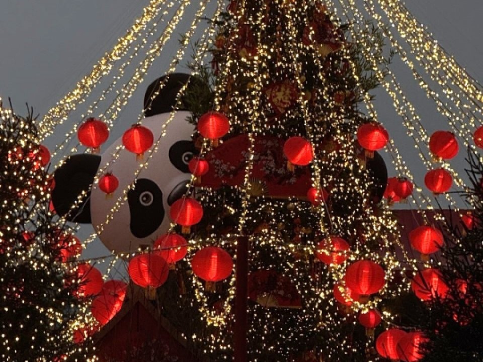 Снег кружится, летает, летает: какую погоду обещают в новогоднюю ночь