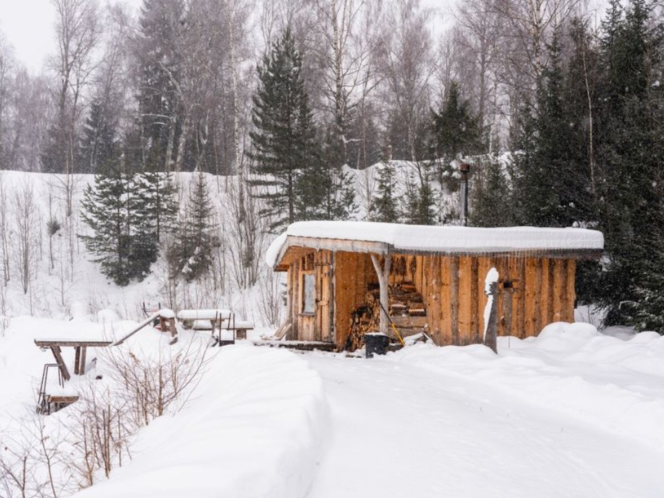 «Ломает хребет»: баня, прорубь и алкоголь —  смертельное трио зимнего отдыха