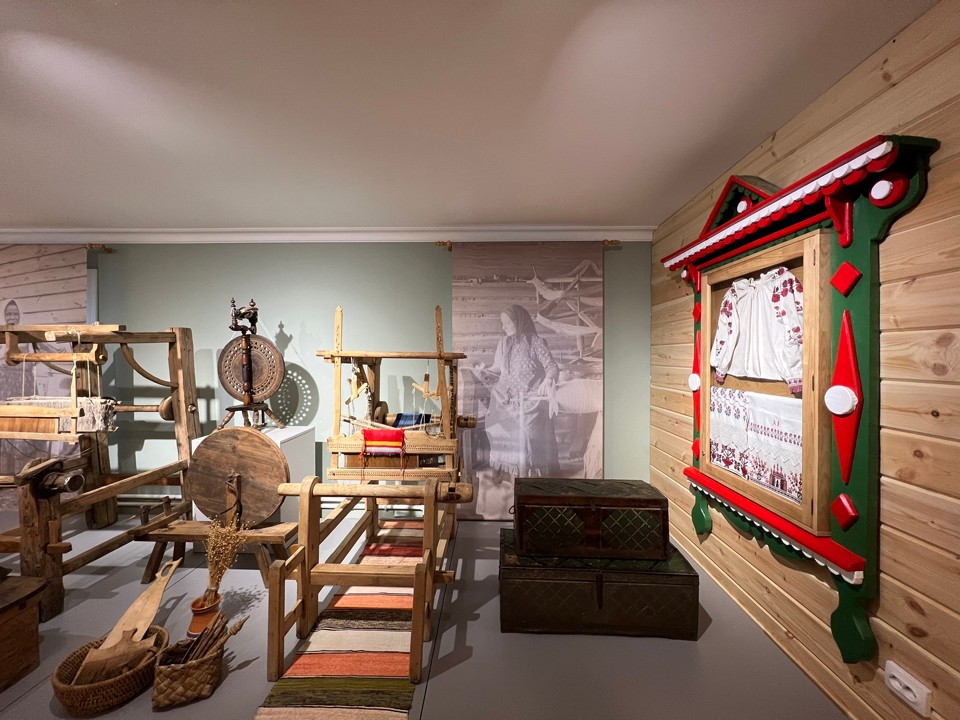 Время вернуться к истокам: в усадьбе Фряново оживает забытое искусство прядения и ткачества