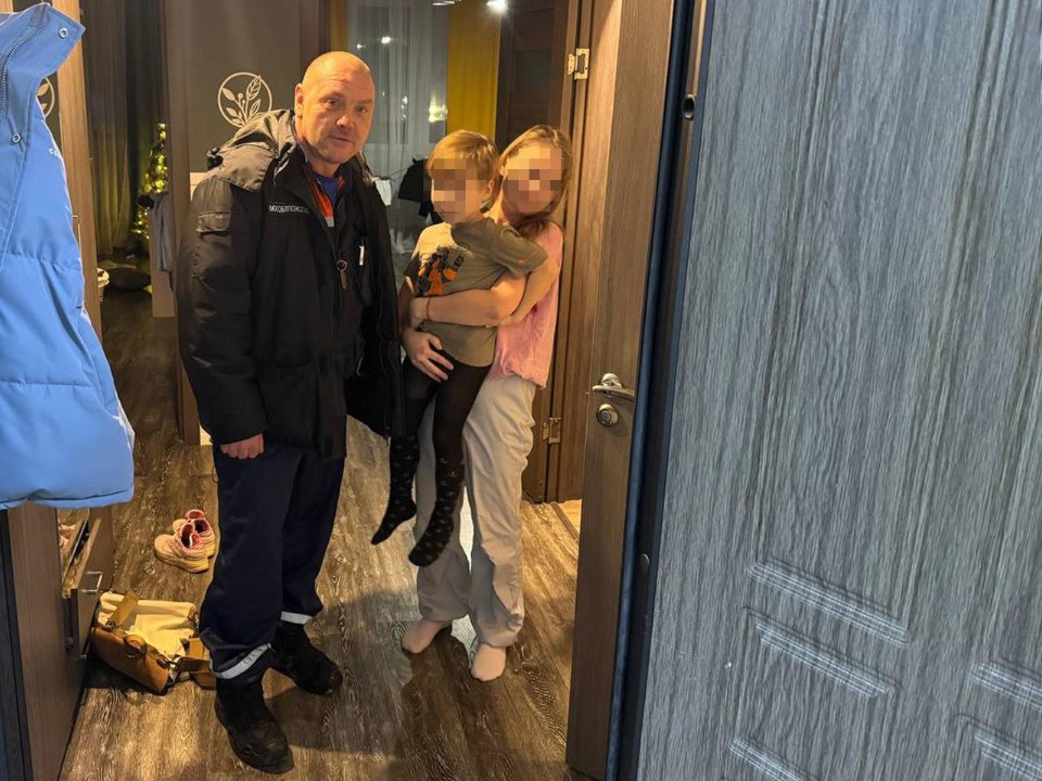 Отчаяние матери и операция по спасению: как в Сергиевом Посаде вскрывали дверь, чтобы воссоединить семью