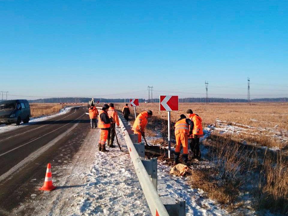 Меньше сюрпризов на трассах: где в Подмосковье отремонтировали и установили новые дорожные знаки