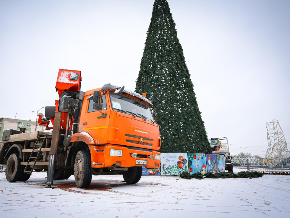Клин уже засиял новогодним настроением: когда включат огни на главной ели и что еще приготовили для горожан
