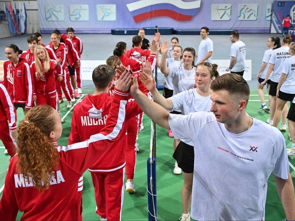 Коломенские бадминтонисты вырвали победу у московских соперников