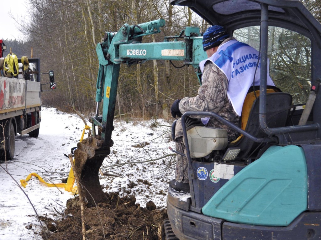 К 169 домам в Строкино газ уже подвели бесплатно, теперь строится магистраль