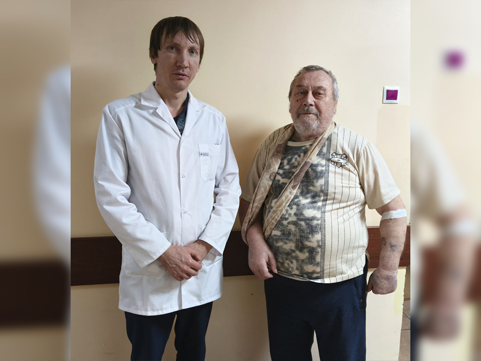 Врачи Долгопрудненской больницы спасли пациенту руку от ампутации