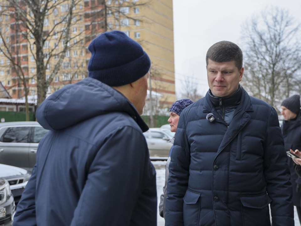 Электричество и качество уборки: глава Электростали провел еженедельный объезд по адресам