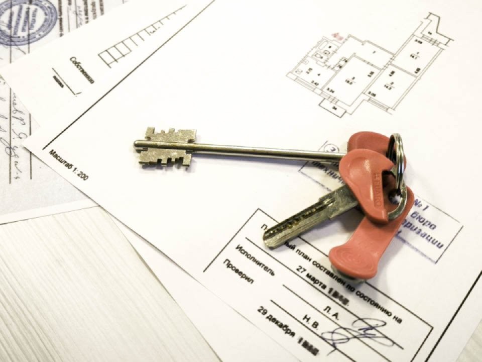 Нарваться на мошенников можно где угодно: названы самые бесполезные услуги риелторов