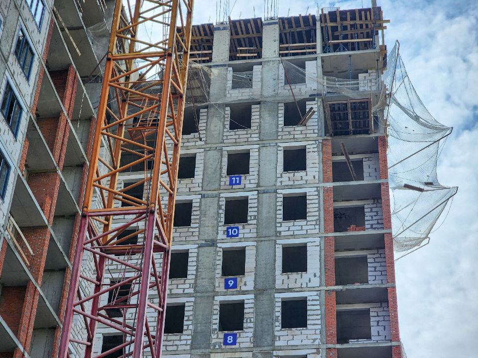 Долгострой в Подольске сдвинулся с места: когда дом на 620 квартир планируют сдать