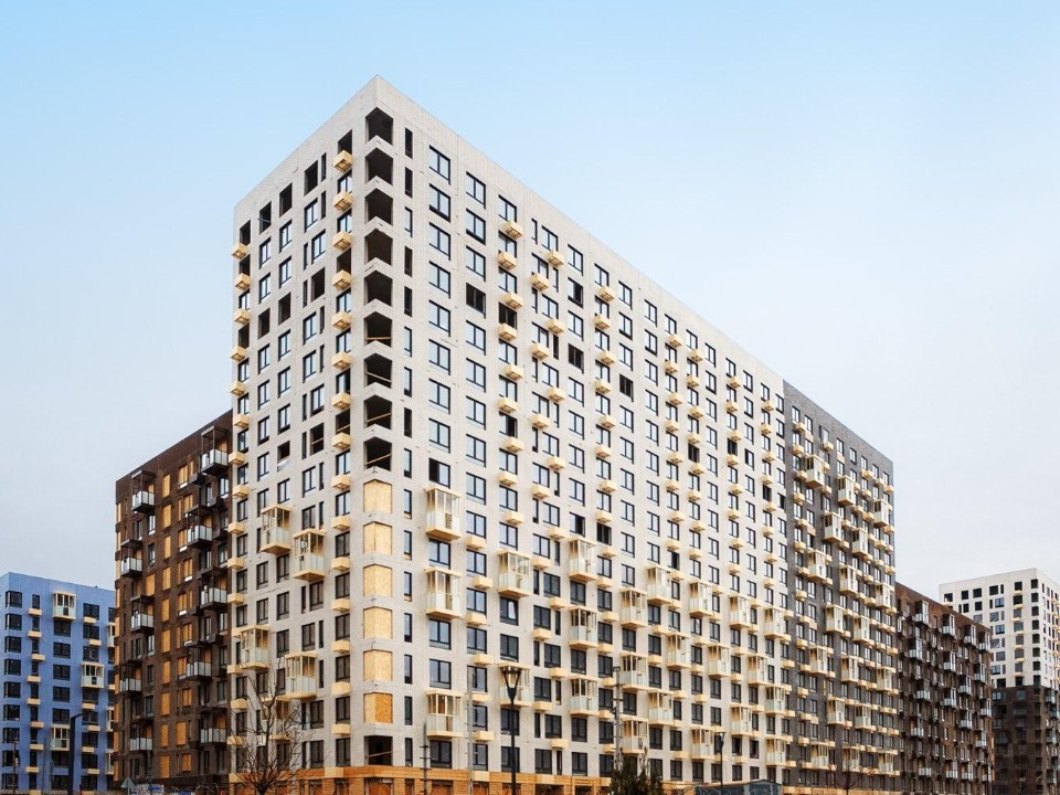 Готовность 70%: в Ленинском округе продолжается строительство четырех корпусов на 1817 квартир. Чем удивит новый ЖК?