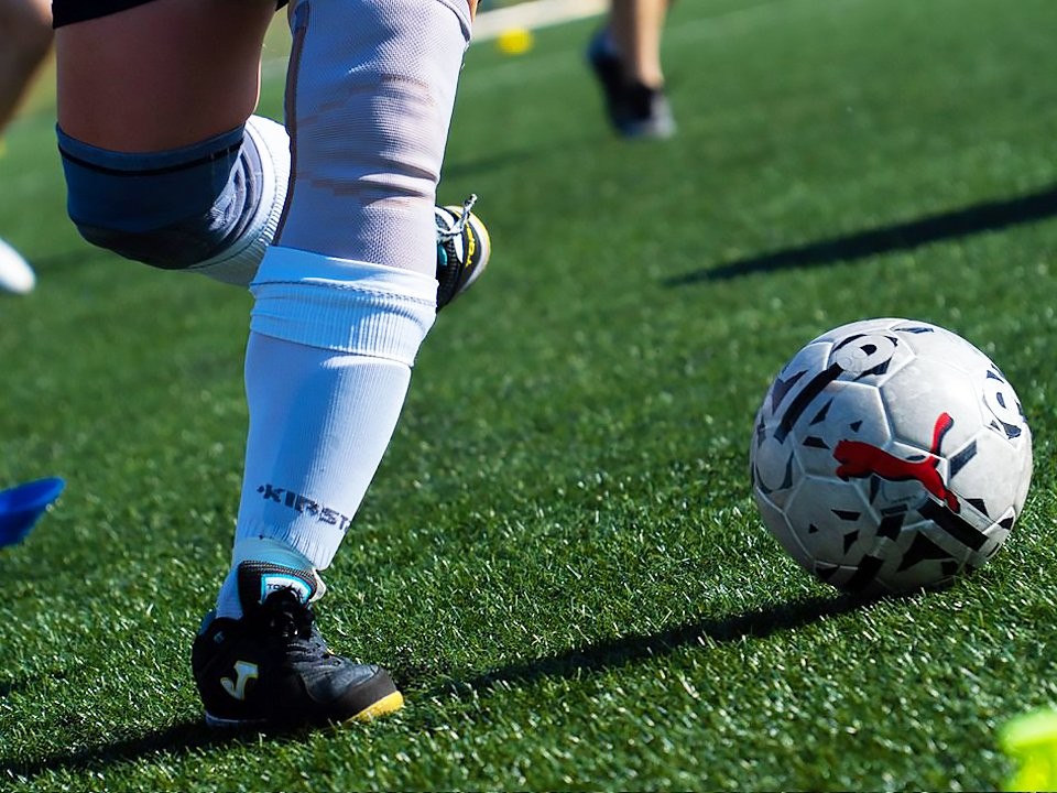 Игроки из Щелкова победили соперников на матче по мини-футболу в Солнечногорске