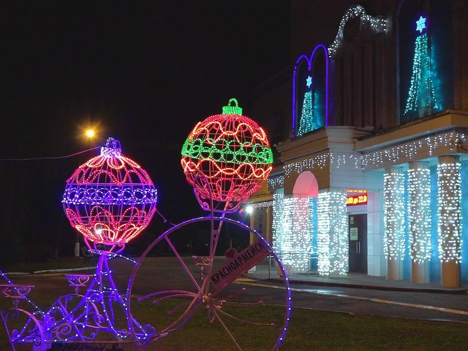 Снегоуборочная техника и елки в гирляндах: как Городской округ Пушкинский подготовился к зимним праздникам