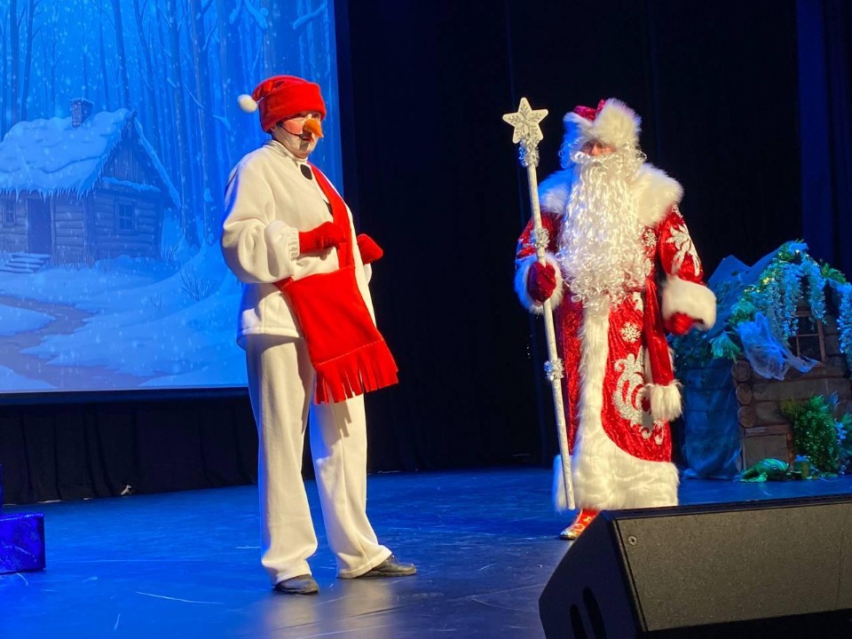 Письма Деду Морозу сработали: в Солнечногорске детям вручили именно то, что они просили