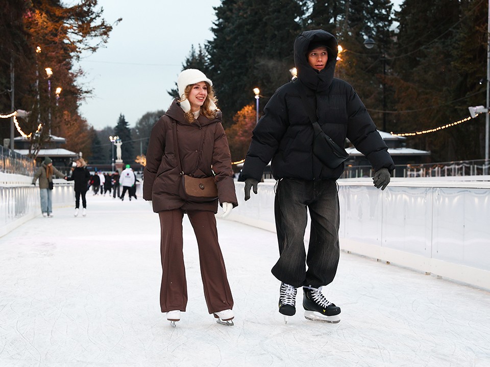 Не только ВДНХ: 20+ лучших катков в Москве и Подмосковье в сезоне 2025-2026