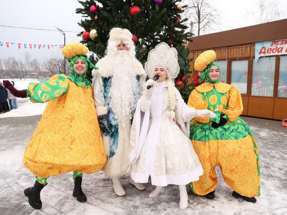 Волшебный мастер-класс проведет Дед Мороз в парке «Роща»