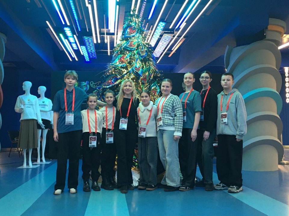 Вокалисты из Волоколамска спели «День Победы» с учеником Муслима Магомаева