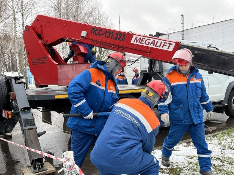 Надолго ли отключили свет в Раменском? Коммунальные службы приступили к восстановительным работам
