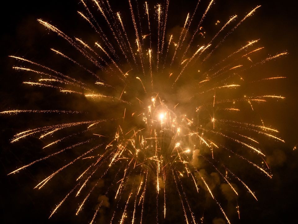 Жителям Подмосковья напомнили о правилах безопасного использования пиротехники